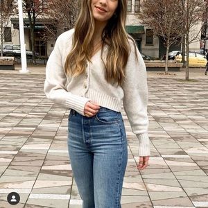 Aritzia grey crop cardigan.
